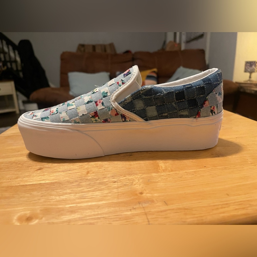 🥑Vans Woven Denim Floral Classic Slip-On Women’s Shoes